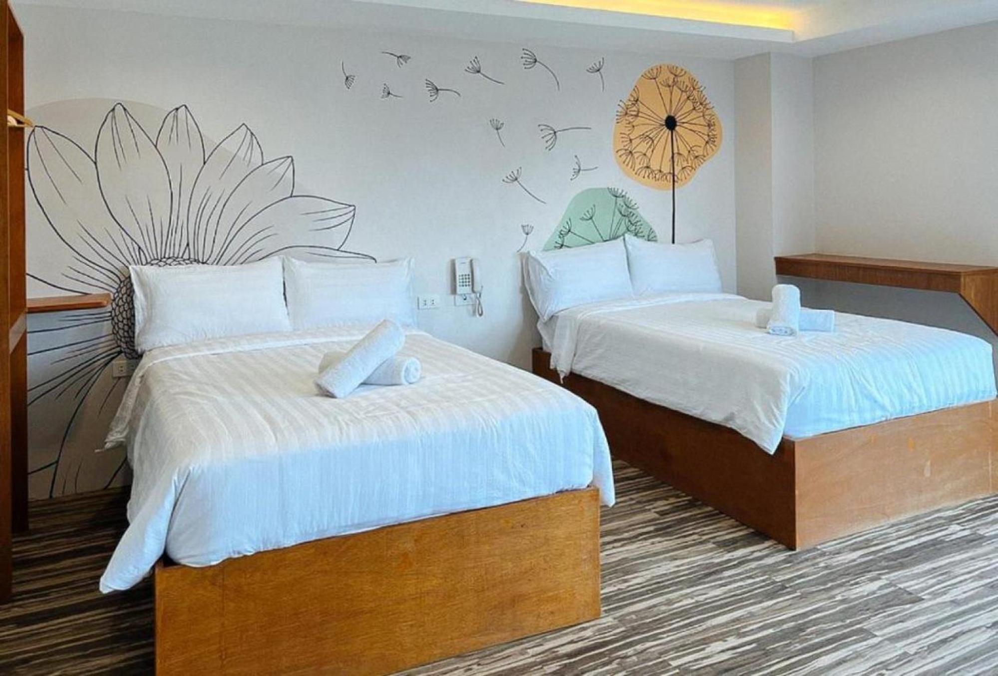 Lea Robert Hotel Angeles Pampanga By Reddoorz Esterno foto