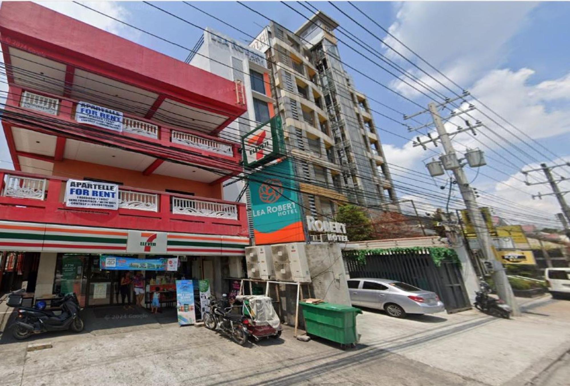 Lea Robert Hotel Angeles Pampanga By Reddoorz Esterno foto